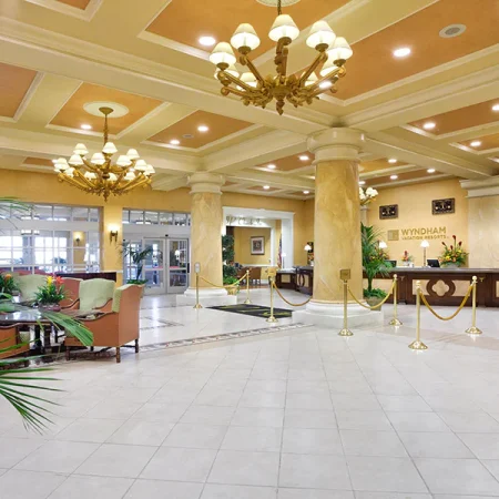 Club Wyndham Grand Desert - Image 2